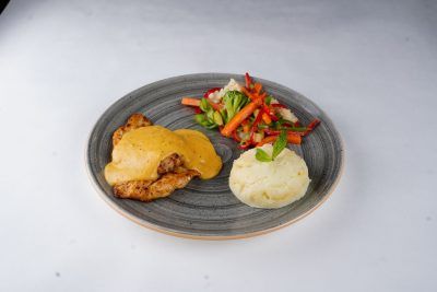 Cafe de Paris Soslu Tavuk