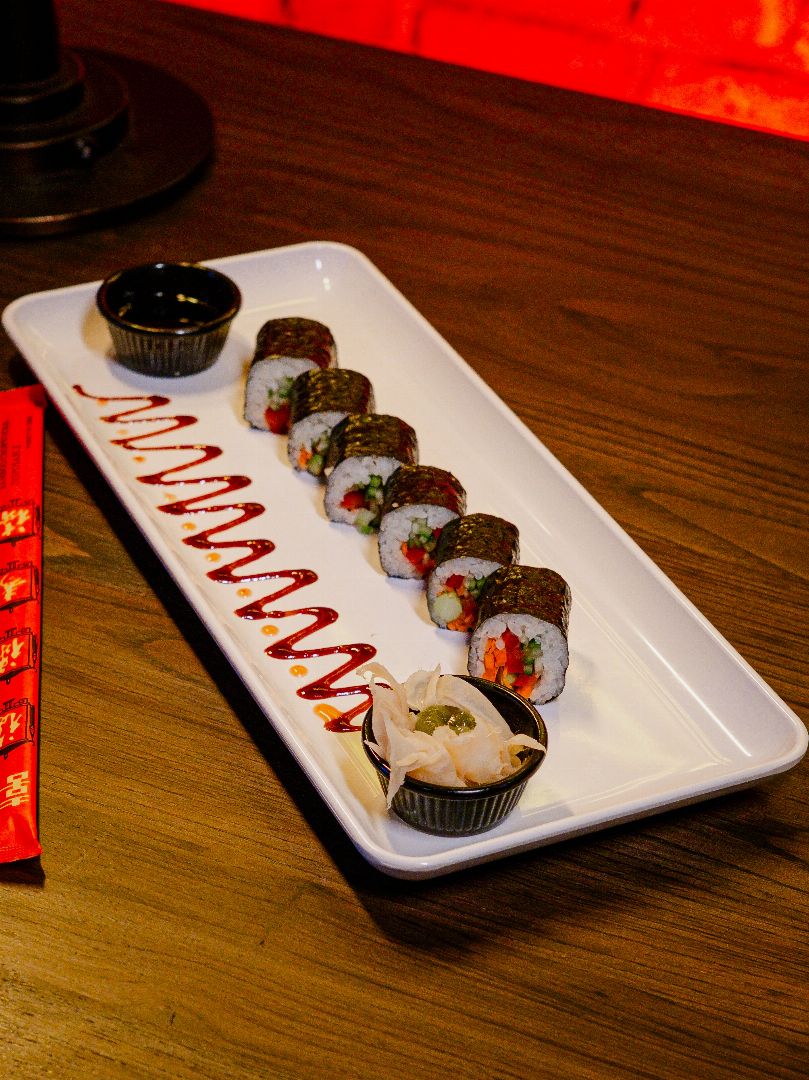VEGAN MAKİ